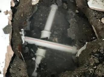 贞丰阳台漏水维修公司为您分享楼上楼下漏水怎么处理